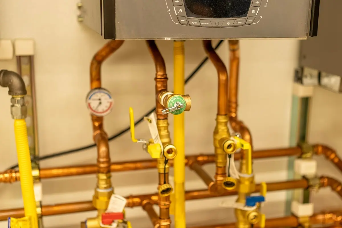 Licensed technician providing Slab Leak Repair for a homeowner in Wills Point